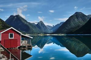 662 GEORGET Christian - Un matin sur le fjord